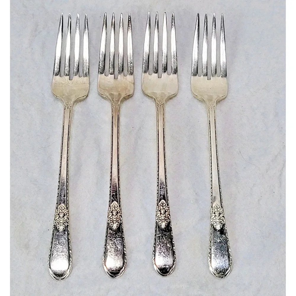 1847 Rogers Bros Adoration Lot of 4 Dinner Forks International Silver Plate